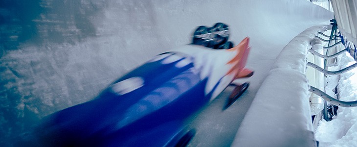 Piloter-bobsleigh-piste-olympique-La-Plagne-1